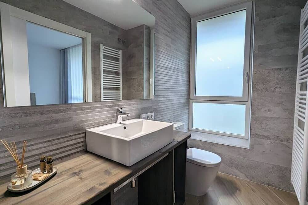 Apartamento entero, Hydros Ter Ripoll Hut in Ripoll, Pirineo Catalan