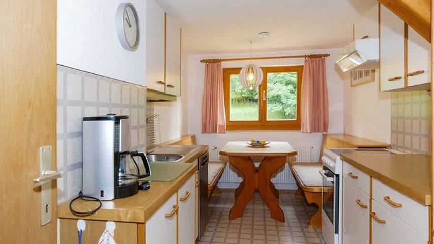 Ferienwohnung für 5 Personen, mit Garten in Nesselwängle - 4