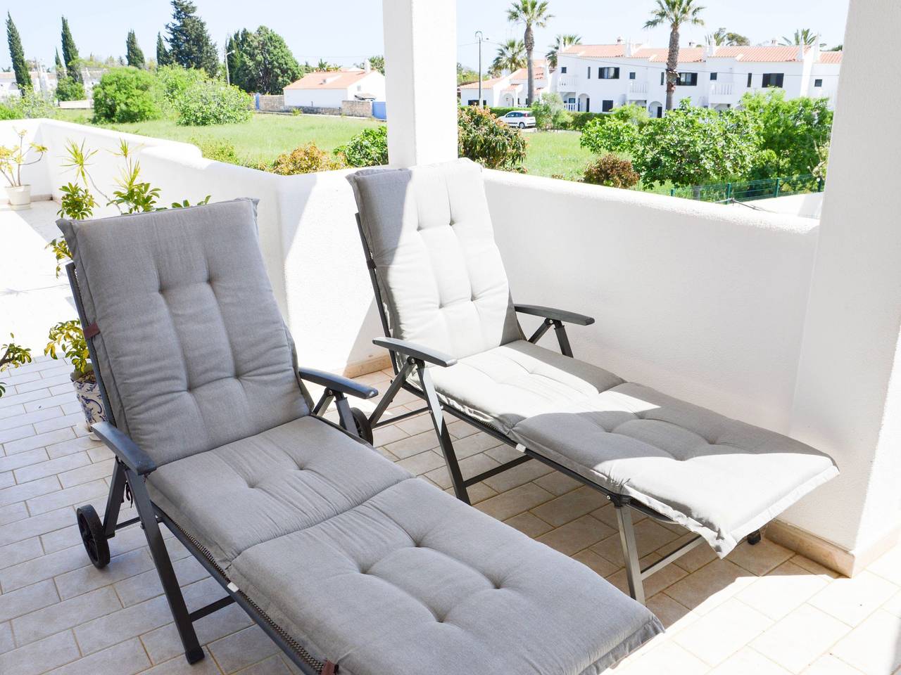Appartement entier, Wunderschöne Wohnung mit Pool - "Maria" in Carvoeiro, Lagoa