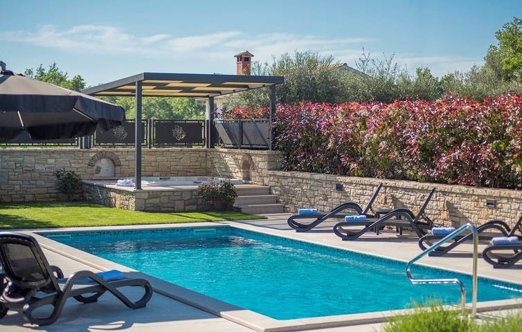 Luxury Villa Lori near Porec
 in Nova Vas, Porec region