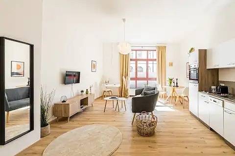 Ganze Ferienwohnung, * Zentral | Clara-Zetkin-Park | Küche | Netflix * in Leipzig Mitte, Leipzig