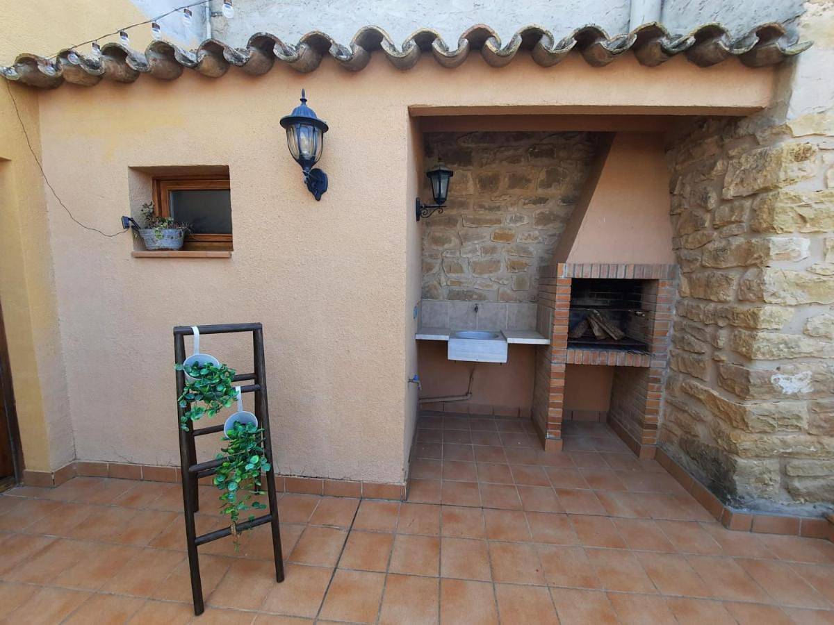 Espectacular Casa Rural Ca L'Esquerré in Cervià de les Garrigues, Costers del Segre
