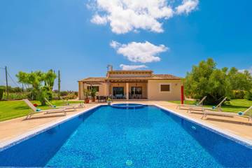 Villa in Sa Pobla, Mallorca Norden für 6 