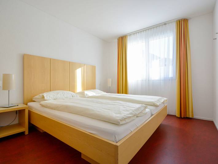 Ferienwohnung für 8 Personen, mit Garten und Ausblick in Graubünden - 3