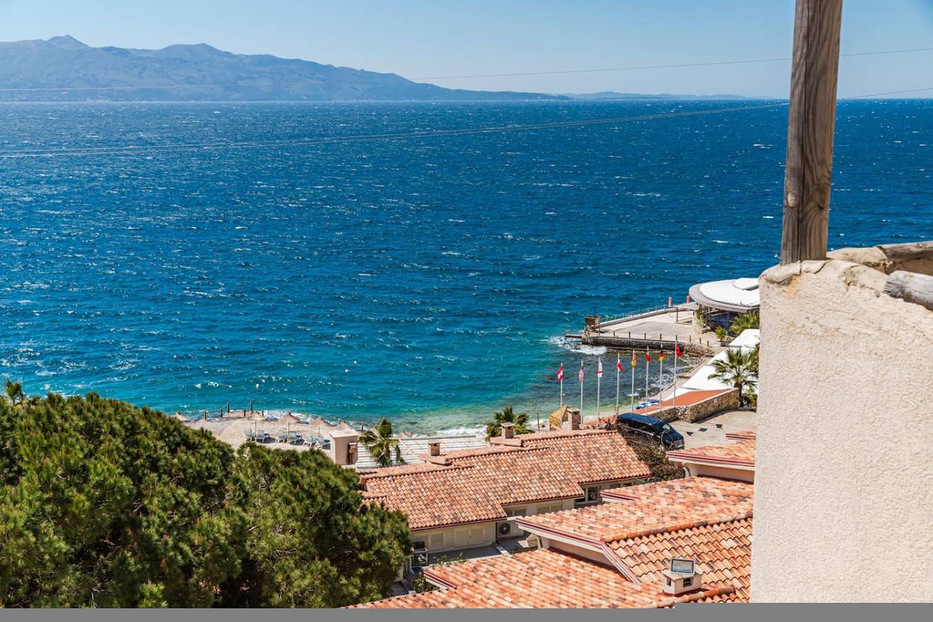 Ganze Wohnung, Serenity by the Sea Duplex | Bougainville Resort in Sarandë, Vlorë