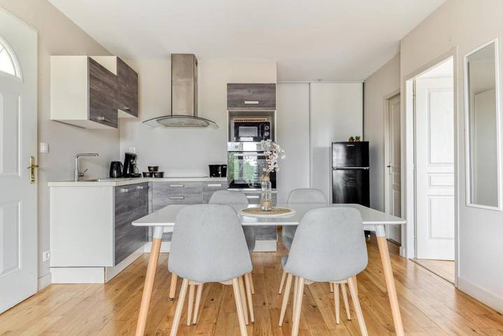 Gîte pour 4 personnes, avec vue et jardin dans Lac de la Cavayère - 4