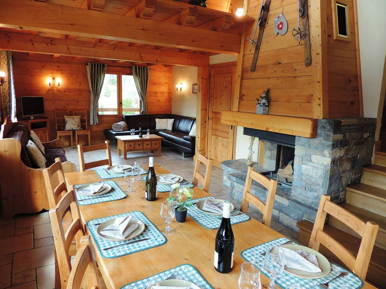 4* Chalet in Les Gets, comfort and quiet, 4 ensuite rooms, near slopes in Les Gets, Les Portes du Soleil