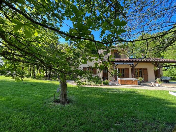 Location de vacances pour 6 personnes, avec jardin et vue, animaux acceptés à Capdrot - 2