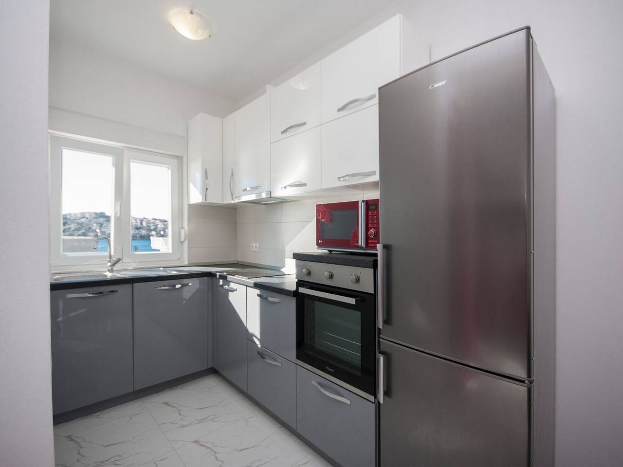 Geheel appartement, Vakantieappartement voor 4 personen met uitzicht op zee in Ražanj, Šibenik-Knin