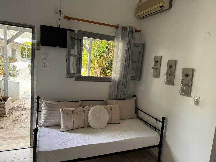 Maison d’hôte pour 2 personnes, avec jardin ainsi que terrasse et vue dans Sérifos - 4