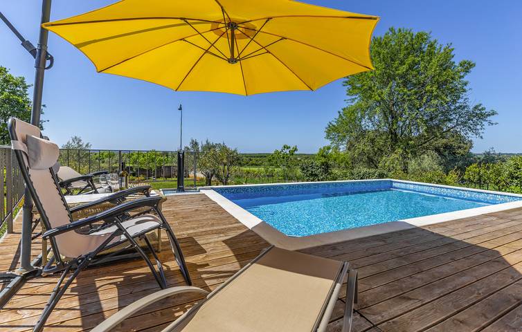 Villa für 9 Personen, mit Garten und Pool sowie Sauna in Pula - 2