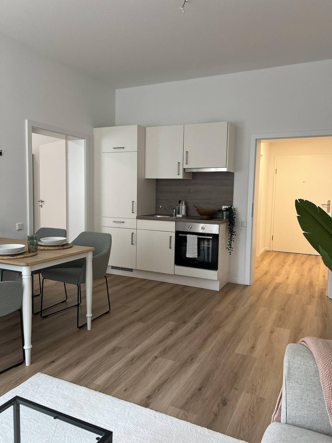 Geheel vakantieappartement, Barrierearme Ferienwohnung am Königsberg in Bad Pyrmont, Weserbergland