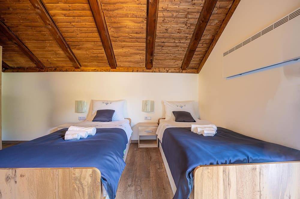 Mountain Escape House mit Innenpool in Fuzine, Primorje-Gorski Kotar