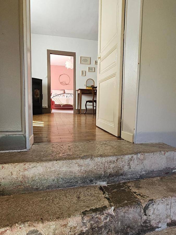 Location de vacances pour 4 personnes, avec vue et jardin à Merrey-sur-Arce