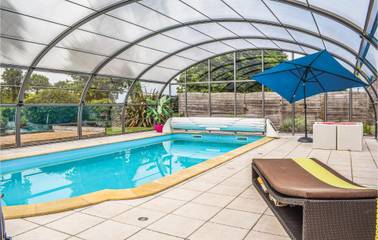 Location De Vacances pour 5 Personnes dans Pommeret, Cotes-d'Armor, Photo 4