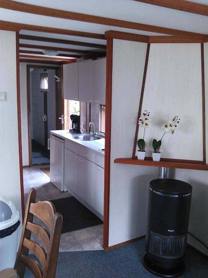 Chalet für 6 Personen, mit Terrasse und Garten in Workum - 4