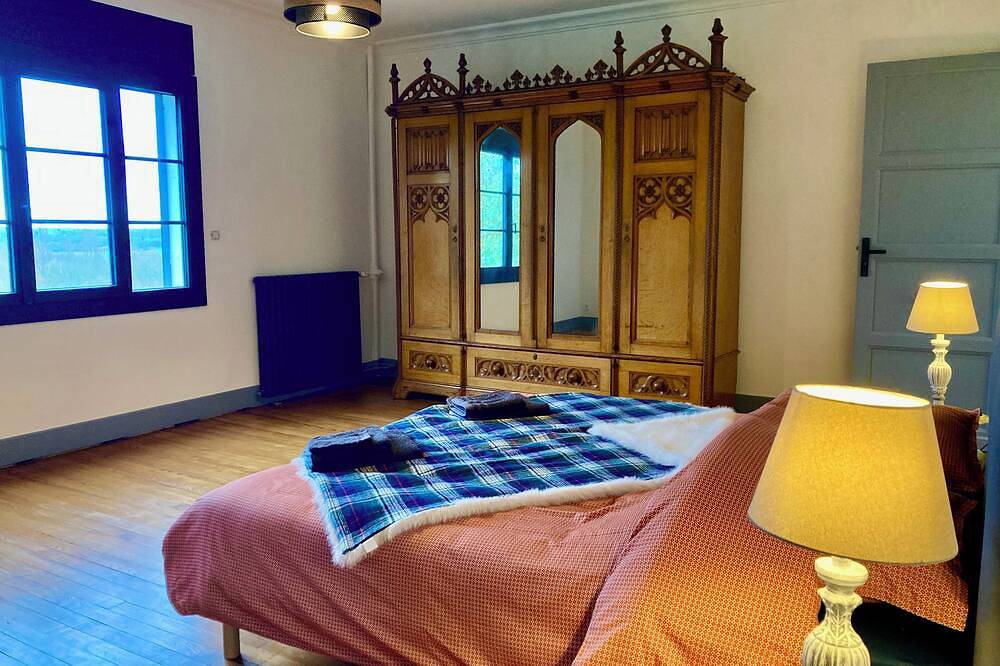 Villa des Années 30 au Cœur de la Toscane Gersoise in Aignan, Gers