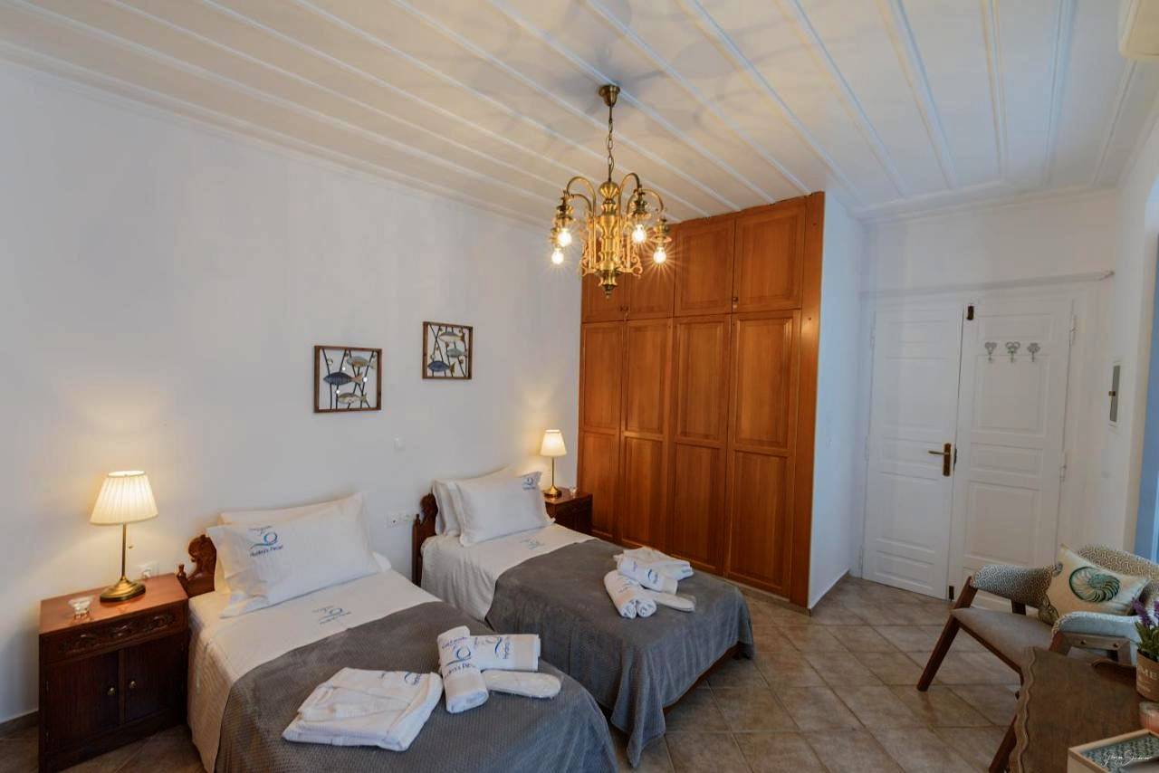 Entire apartment, Maisonette in Hydra