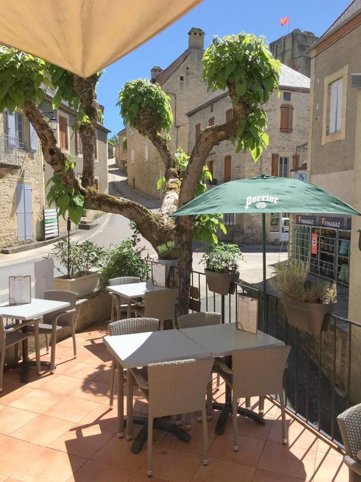 Chambre d’hôte pour 3 personnes, avec Terrasse à Carlux