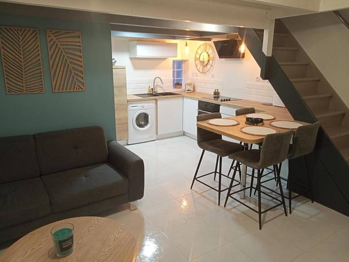 Gîte pour 4 personnes, avec jardin et terrasse dans Yves