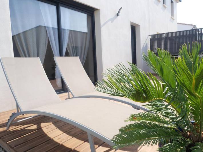 Location de vacances pour 5 personnes, avec Terrasse et Jardin à Garons