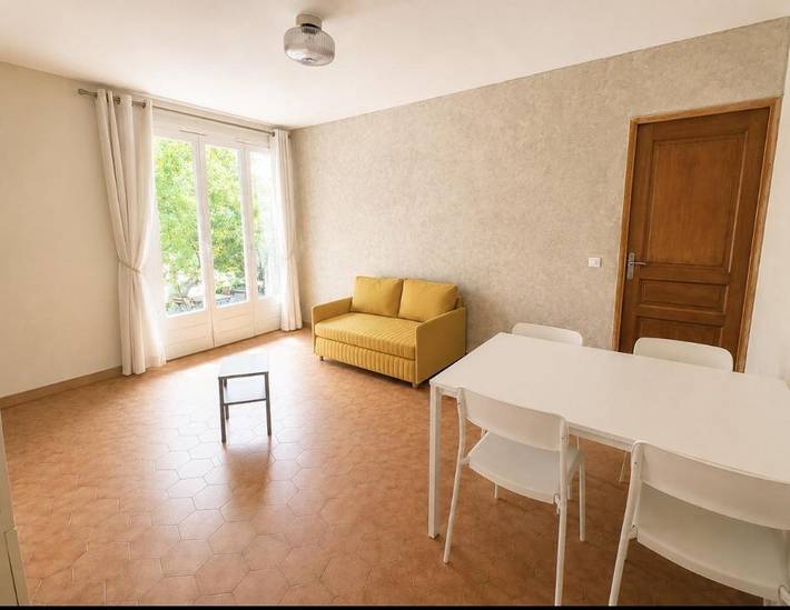 Gîte pour 6 personnes, avec Balcon ainsi que Terrasse et Jardin à Tende - 3