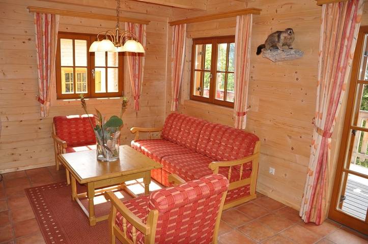 Ferienpark für 8 Personen, mit Balkon und Terrasse sowie Sauna in Kärnten