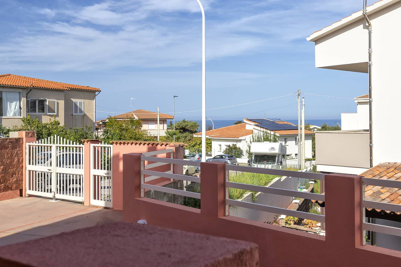 Appartamento intero, Appartamento "La Casa Al Mare" con terrazza e balcone in comune in Lu Bagnu, Castelsardo