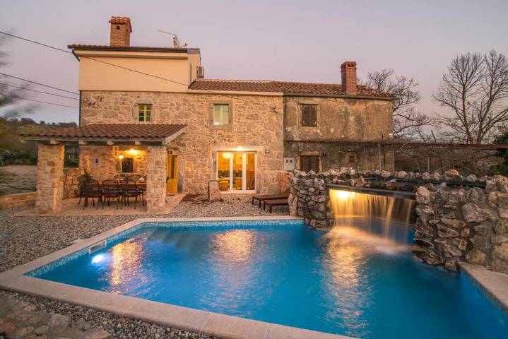 Ferienhaus für 11 Personen, mit Terrasse