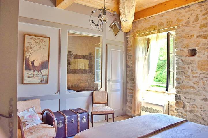 Gîte pour 4 personnes, avec jardin à Lauraguel - 2