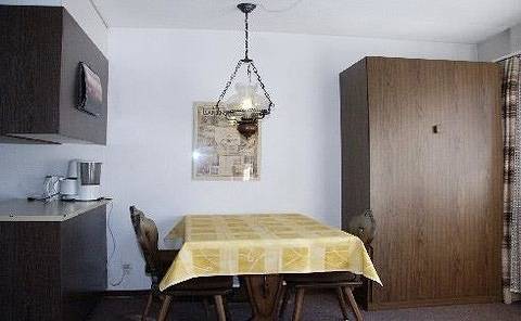 Ferienwohnung für 3 Personen, mit Sauna und Balkon sowie Garten in Davos - 3