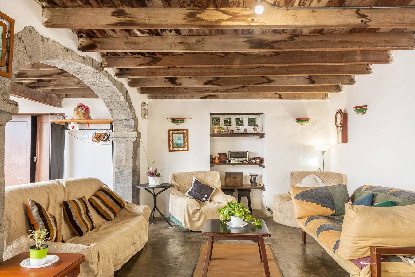 Casa vacanze "Casa Pollo Buen Lugar" con fascino rustico e terrazza in Firgas, Gran Canaria settentrionale