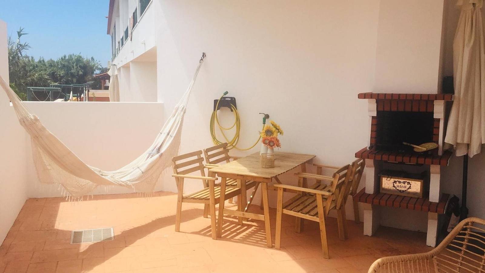 Geheel appartement, Appartement 'Refugio Da Longueira' met Privéterras, Balkon en Wi-Fi in Longueira/Almograve, Costa Alentejana