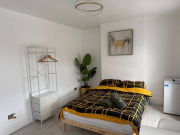 Apartment for 2 People in Croydon, London, Photo 1
