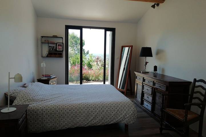 Location de vacances pour 9 personnes, avec jacuzzi et jardin à Éguilles - 2