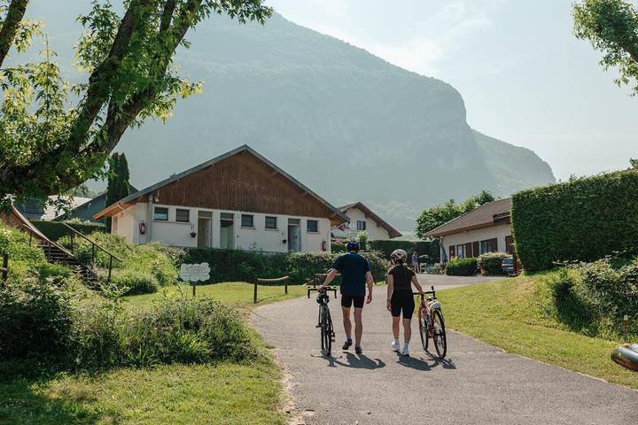 Location de vacances pour 5 personnes, avec jardin et terrasse à Veyrier-du-Lac - 3