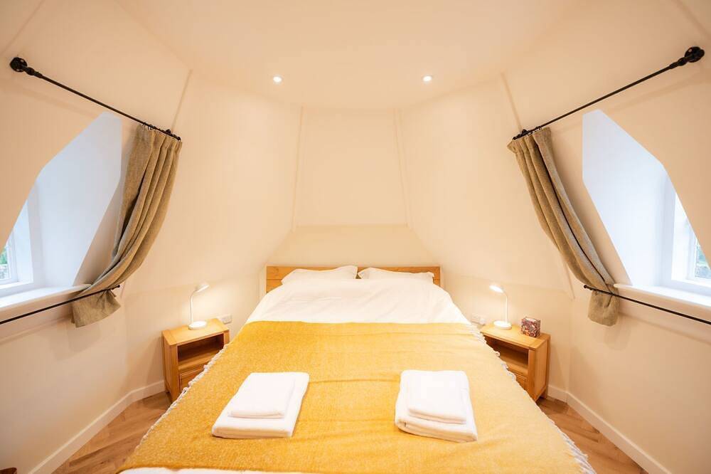 Grimsbury Castle - Luxury Cottages in Berkshire