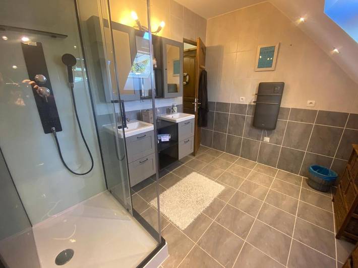 Gîte pour 8 personnes, avec jardin et vue à Le Vaudoué - 3