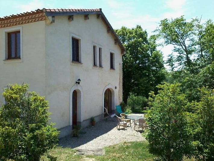 Location de vacances pour 5 personnes, avec terrasse à Sonnac-sur-l'Hers - 2