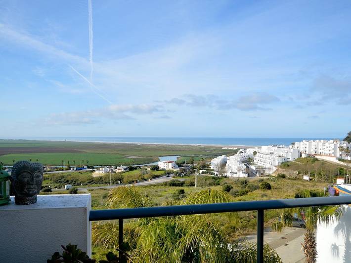 Ferienhaus mit Dachterrasse und Panorama-Blick, Gemeinschaftspool in Conil de la Frontera, Costa de la Luz