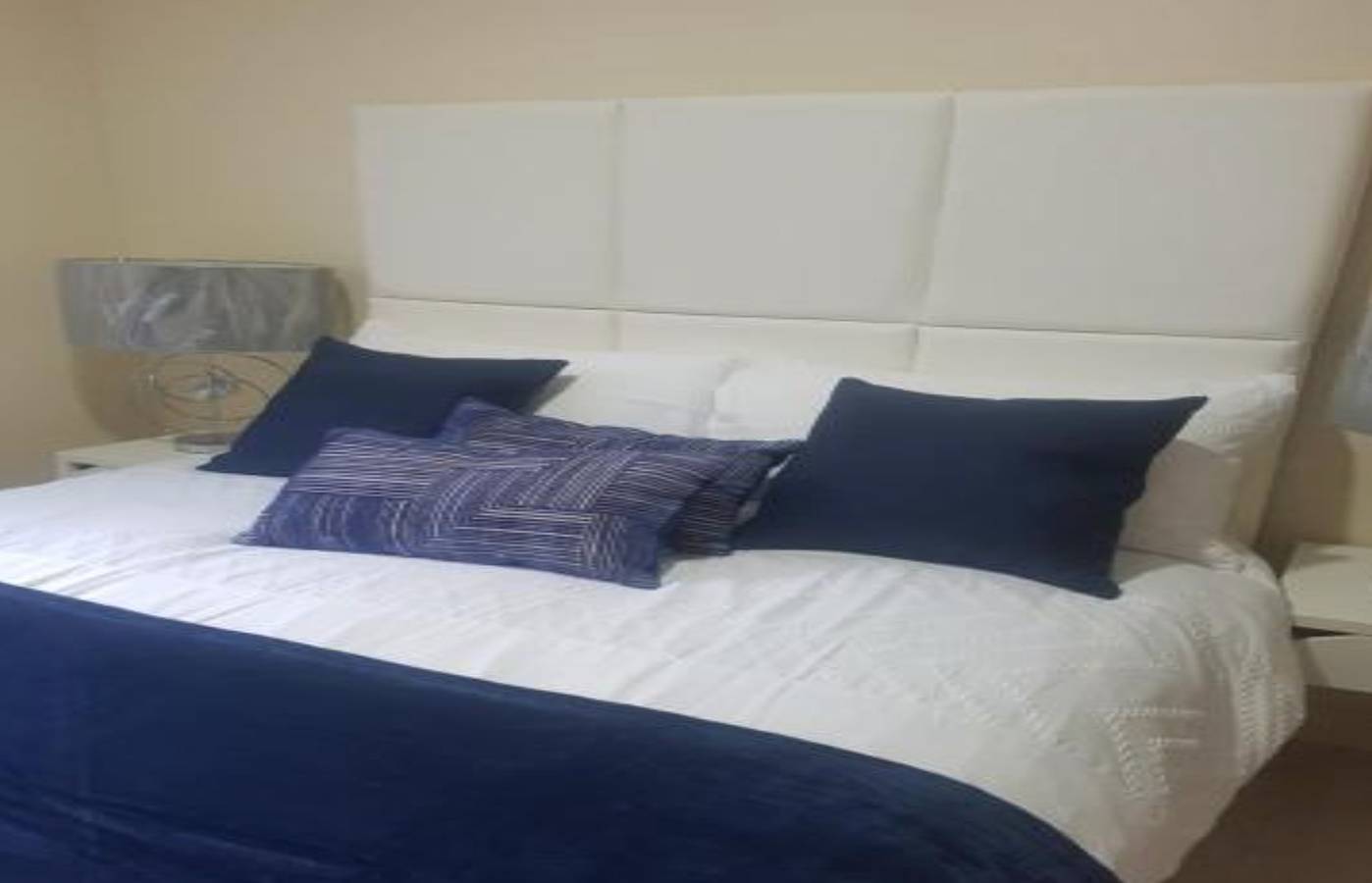 Ganze Ferienwohnung, Gourock blissful apartment with 3 bedrooms in Gourock, Inverclyde