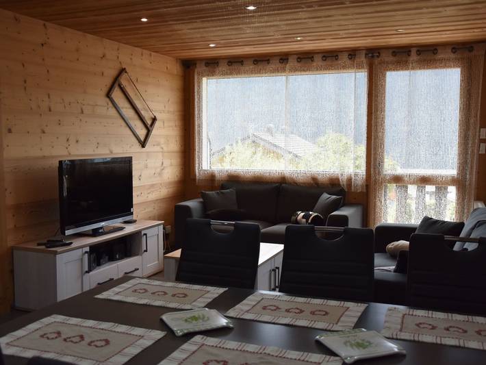 Gîte pour 6 personnes, avec balcon dans Office De Tourisme De Chatel - 2