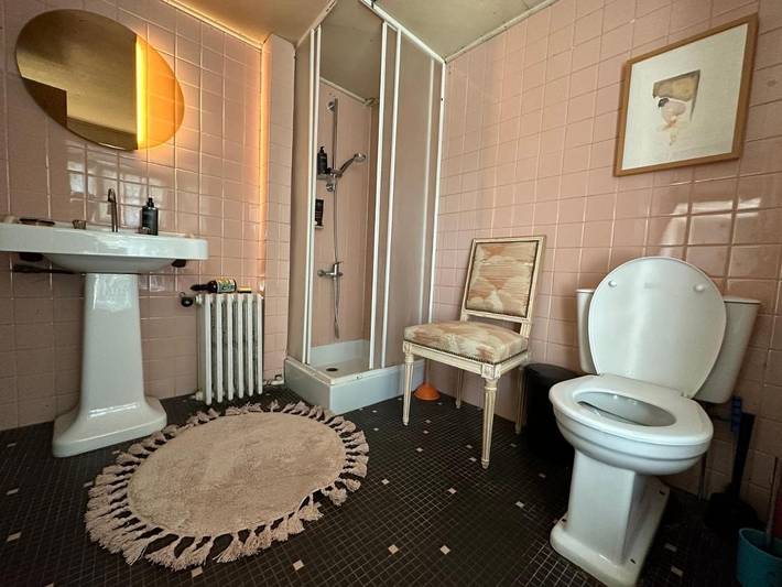 Chambre d’hôte pour 3 personnes, avec vue ainsi que vue sur le lac et jardin, animaux acceptés dans Mayenne - 2