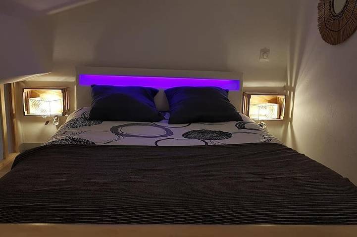 Appartement entier, ★ Cosy ★ Calme ★ Hypercentre ★ Parking Facile ★ WIFI Fibre ★ in Le Puy-en-Velay, Haute-Loire