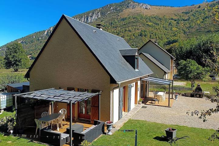 Chambre et Table d'Hôtes in Campan, Hautes-Pyrénées