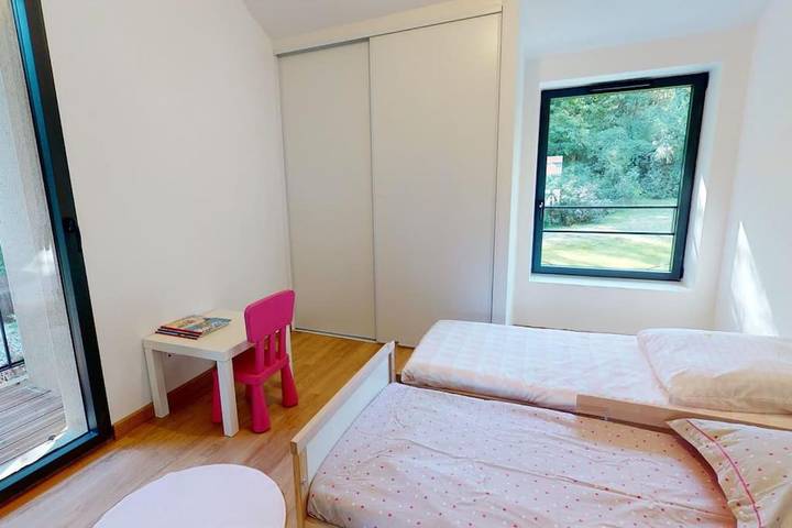 Location de vacances pour 10 personnes, avec jardin, adapté aux familles à Brignais - 4