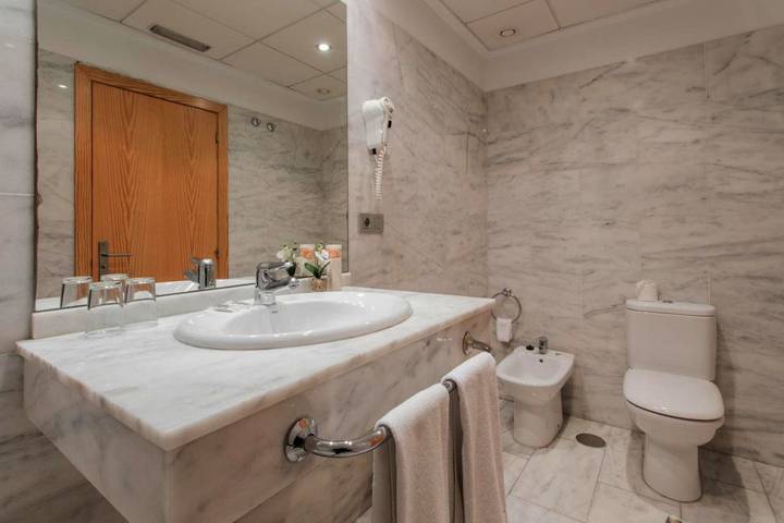 Hôtel pour 2 personnes, animaux acceptés à Sant Joan d'Alacant - 3