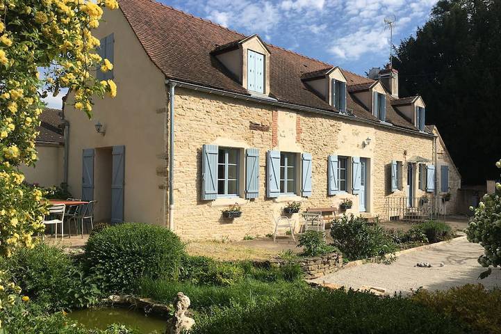 Location de vacances pour 11 personnes à Bligny-lès-Beaune