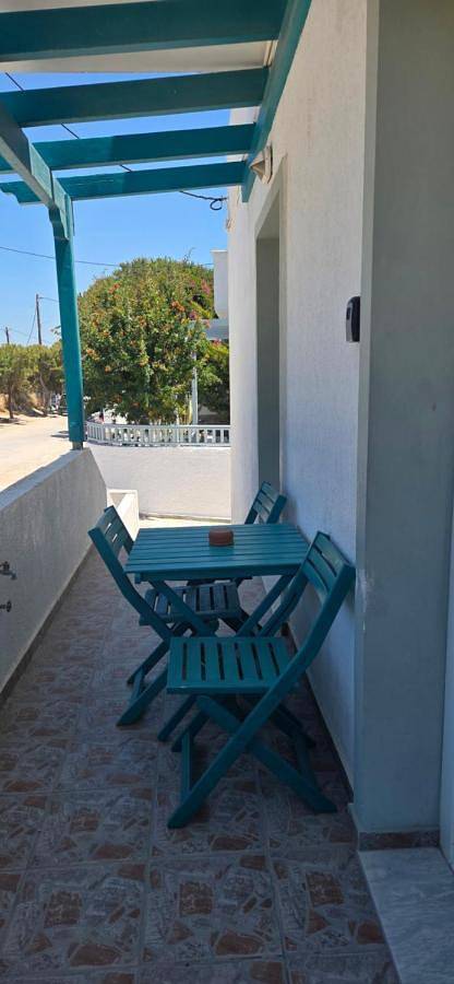 Maison d’hôte pour 3 personnes, avec balcon dans Adamas - 4