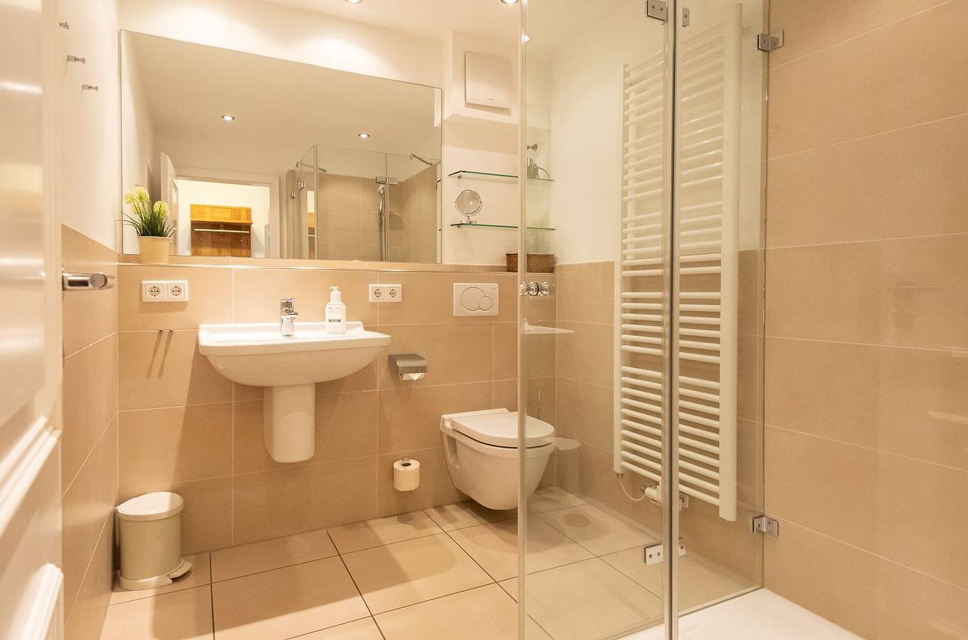 Ganze Wohnung, Großzügige, strandnahe Wohnung mit ca. 102 m² Wohnfläche, für bis zu 4 Personen in Wenningstedt, Sylt